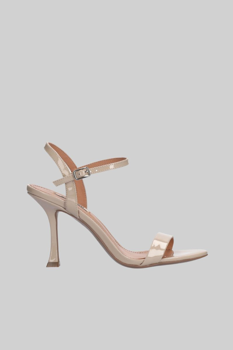 Lotus 85 Heel