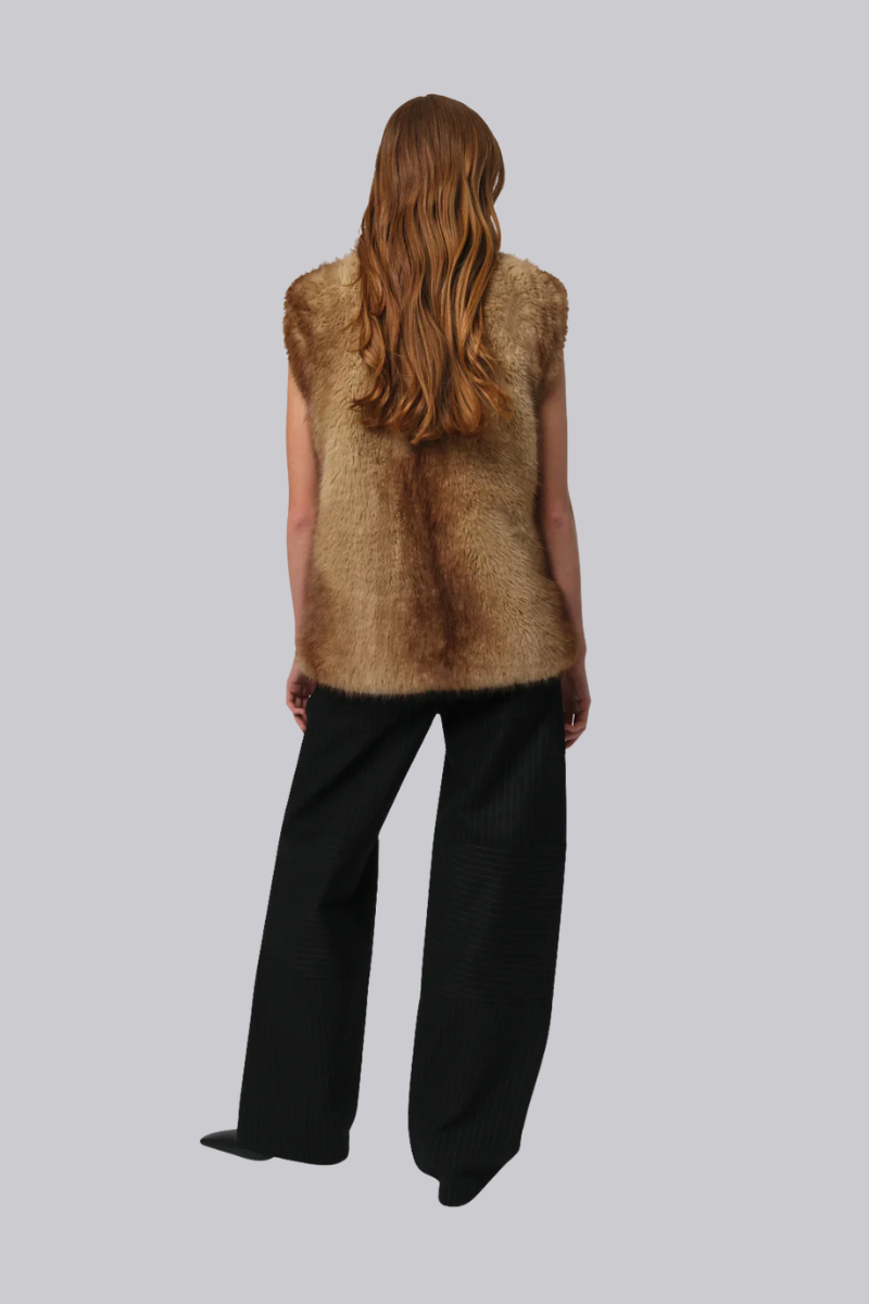 Laila Mink Vest