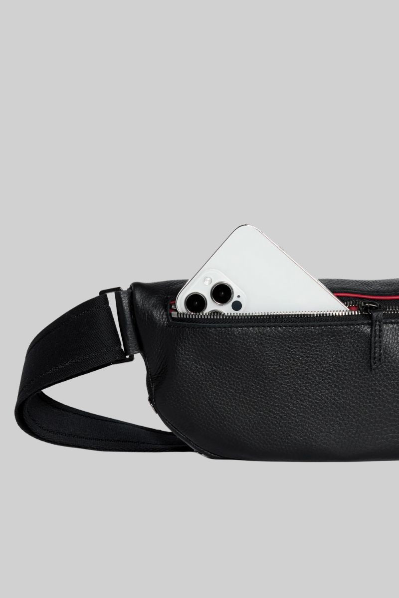 Charles Crossbody Medium