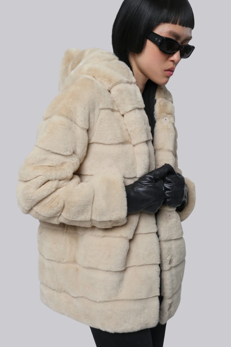 Goldy Coat