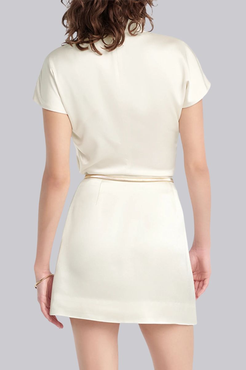 Graceful Top
